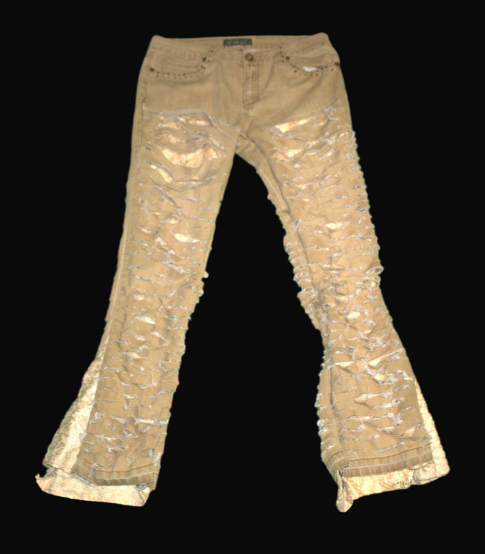 Custom beige tattered jeans